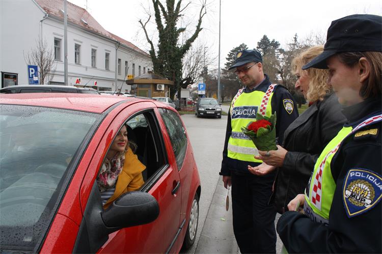 Slika /PU_KK/Vijesti/2020/03/Dan žena (5).jpg